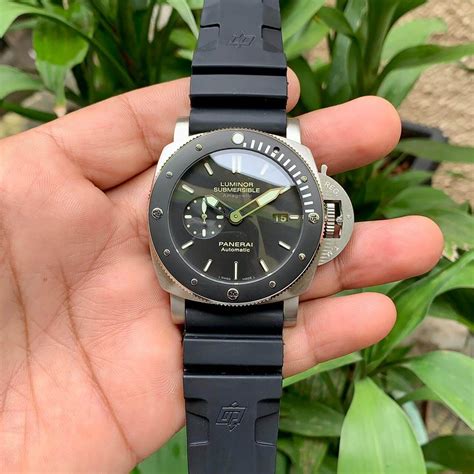 panerai luminor submersible amagnetic black steel|panerai submersible 42mm price.